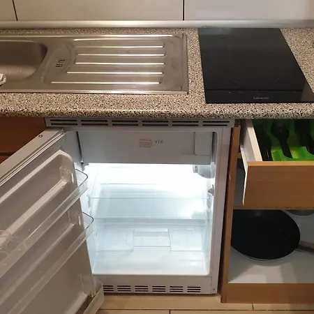 Workers-sleep-station 公寓 *