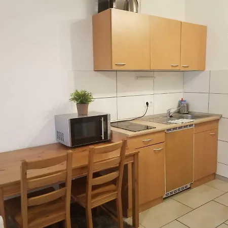 Workers-sleep-station Apartment Köln