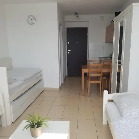 Workers-sleep-station * 科隆