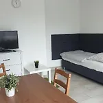 Workers-sleep-station
