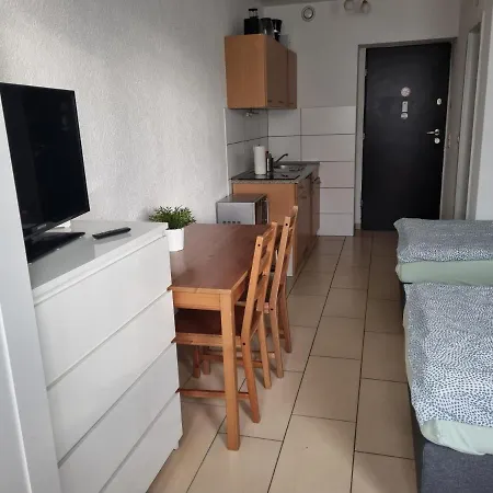 Apartamento Workers-sleep-station Colónia