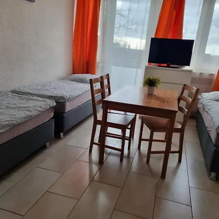 Workers-sleep-station Apartamento