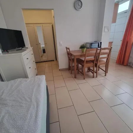 Apartament Workers-sleep-station *