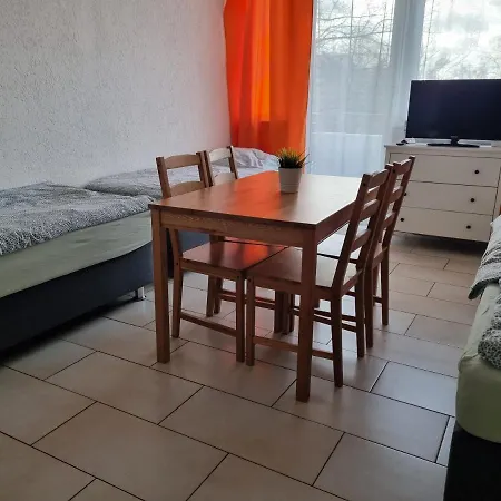 Workers-sleep-station Apartamento