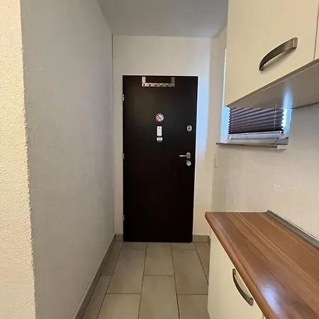 Workers-sleep-station Apartamento *