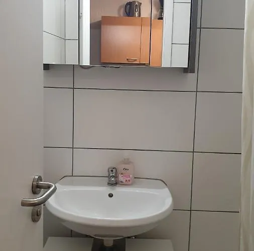 Workers-sleep-station Colonia