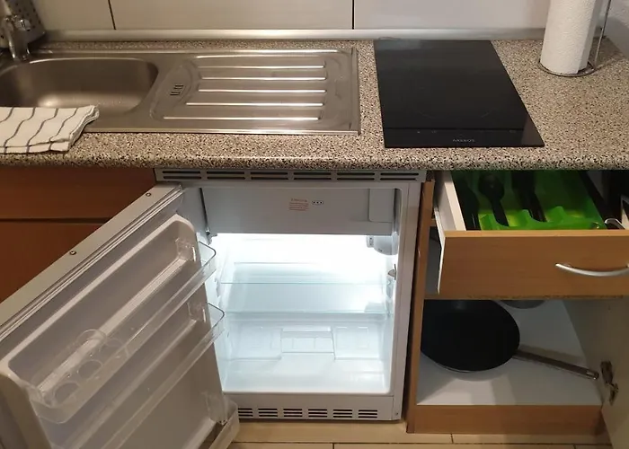 Workers-sleep-station Apartment *