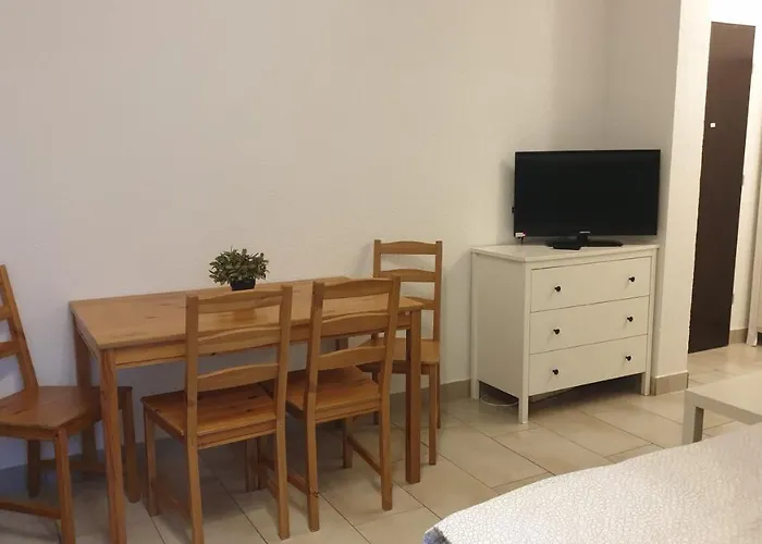 Workers-sleep-station Apartment *