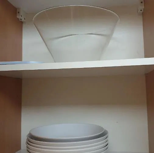 Workers-sleep-station *