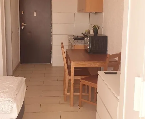 Apartment Workers-sleep-station *