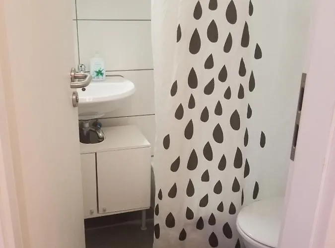 Workers-sleep-station * Colonia