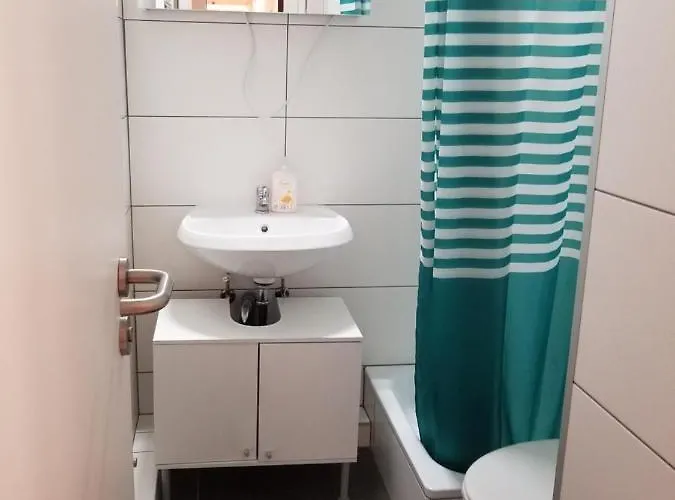 Workers-sleep-station Apartment