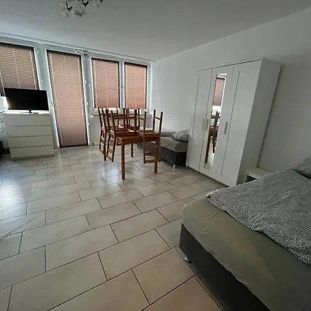 Workers-sleep-station Apartment *