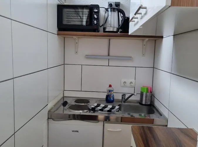 Workers-sleep-station Apartment *