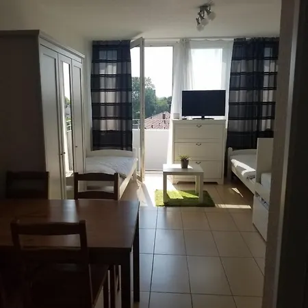 Workers-sleep-station * Keulen